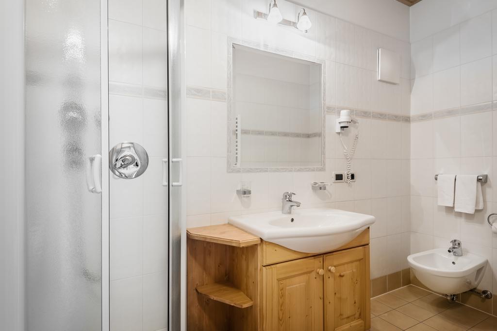 Residence Ciasa Planat Сан-Кассиано Экстерьер фото