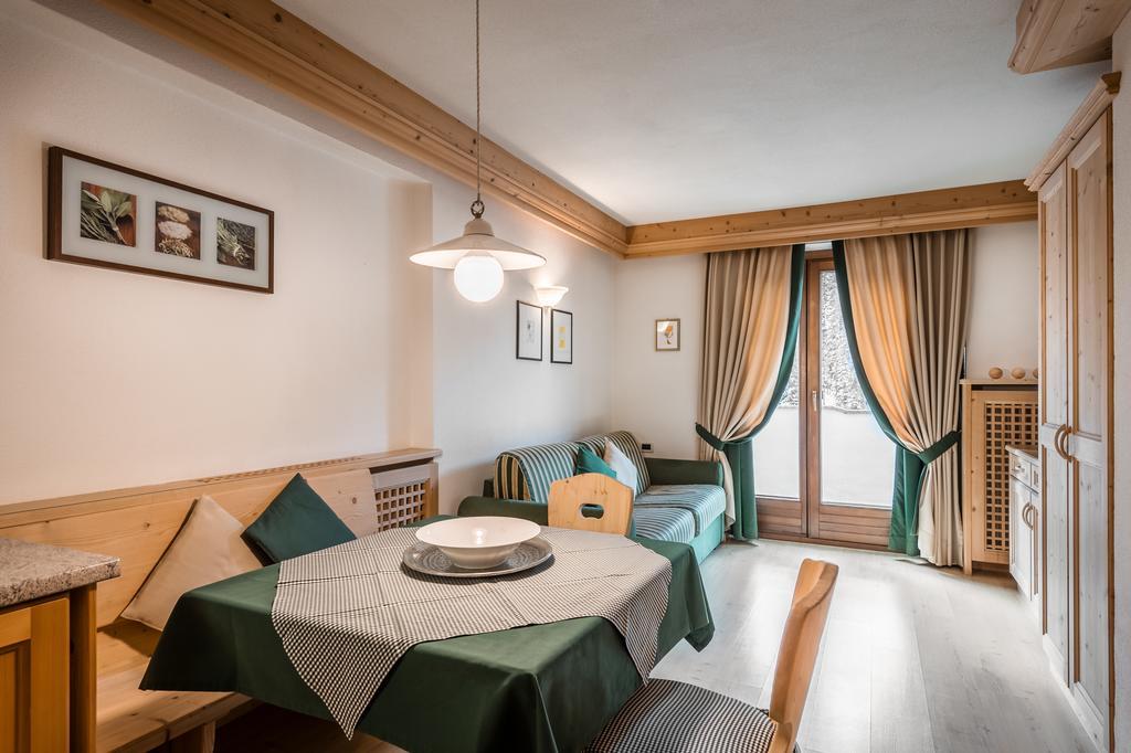 Residence Ciasa Planat Сан-Кассиано Экстерьер фото
